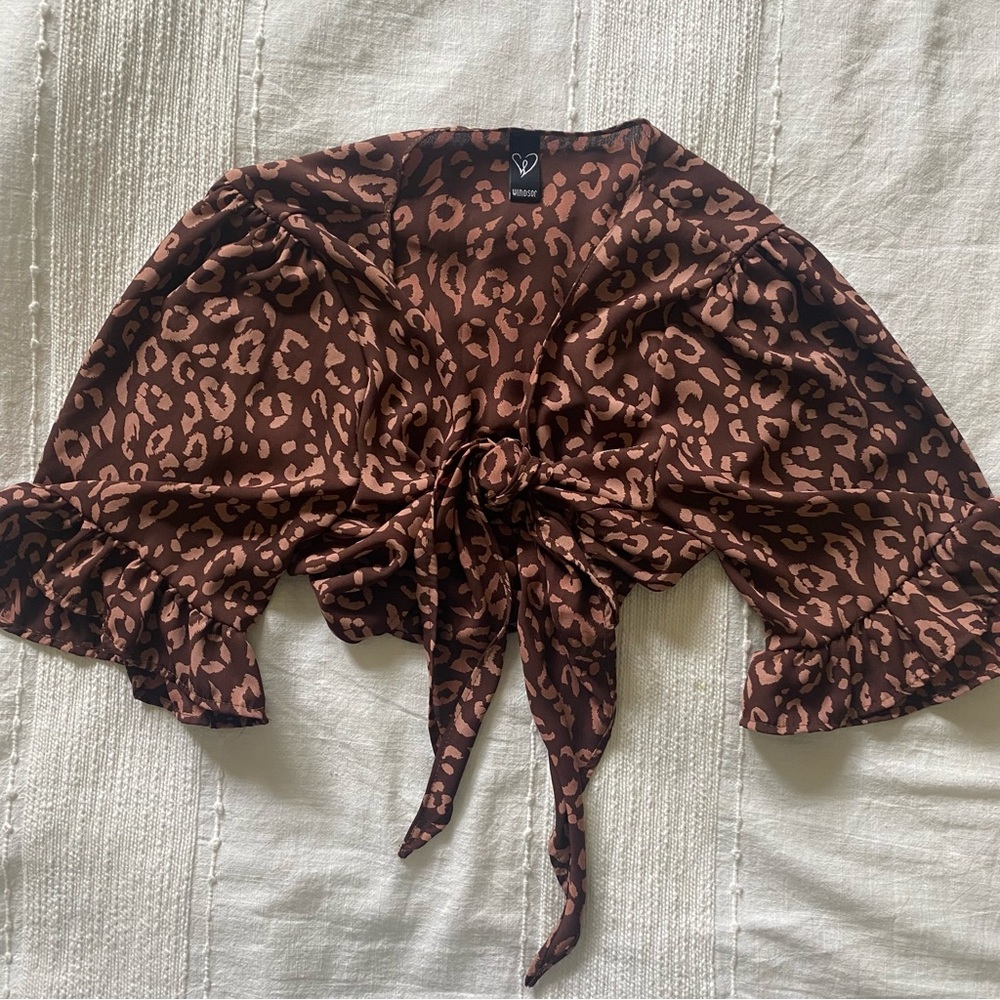 Leopard Front Tie Cropped Blouse Top (XS) - Windsor - Date-Night Gold!